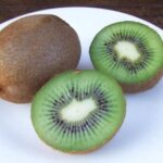 Kiwi Femmina 'Hayward' (Actinidia deliciosa) particolare del frutto
